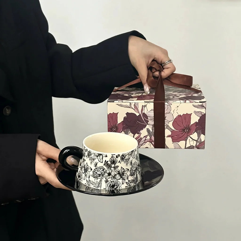 Vintage Botanical Ceramic Cup & Saucer Gift Set — Premium Teaware Collection