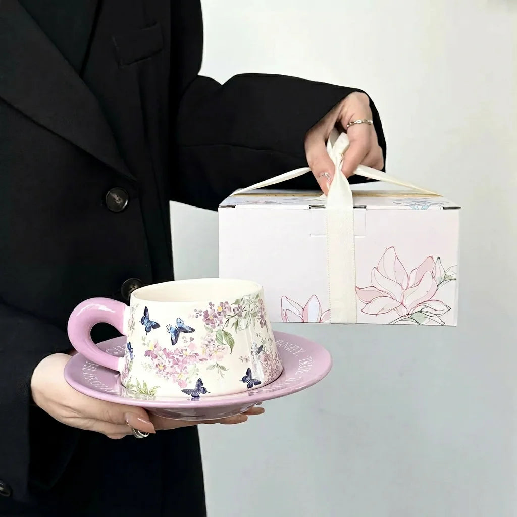 Vintage Botanical Ceramic Cup & Saucer Gift Set — Premium Teaware Collection
